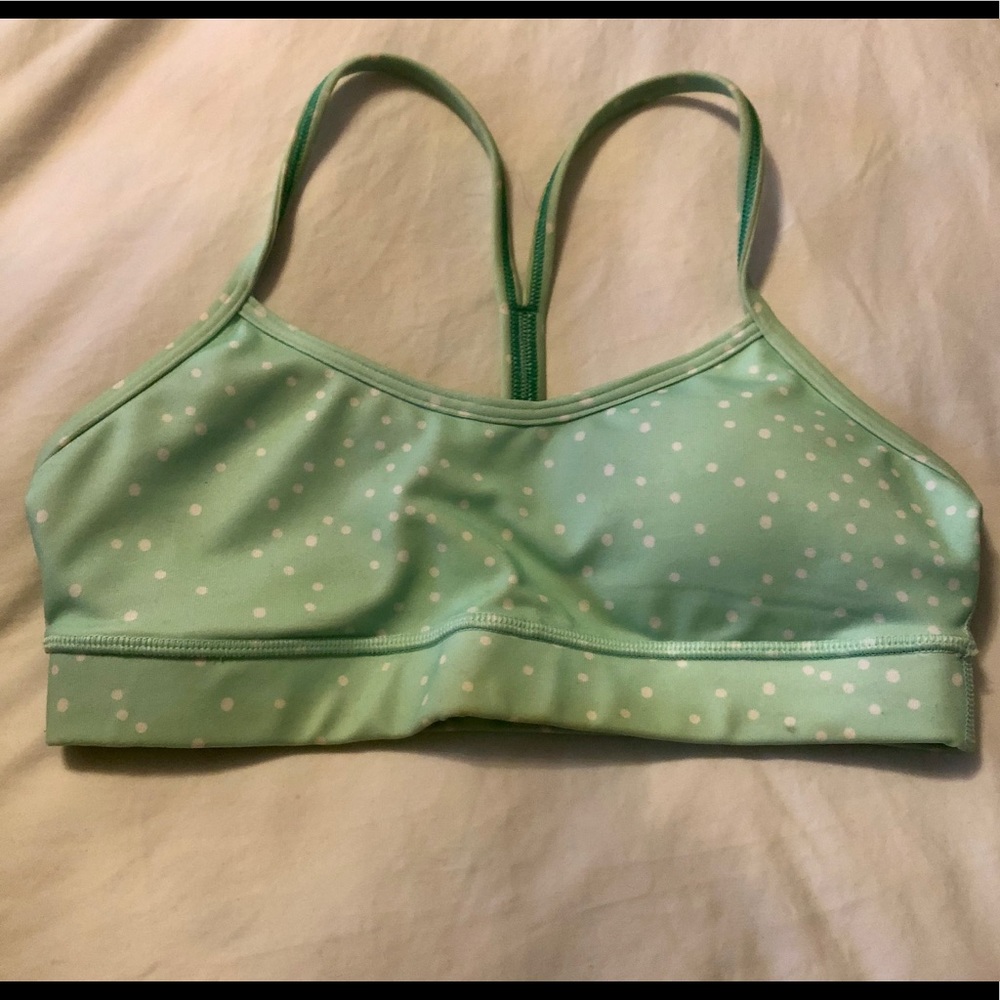 Lululemon sports bra